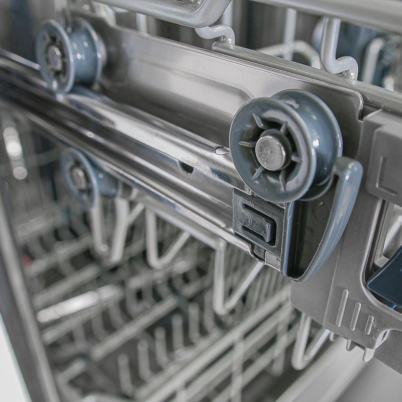 Load image into Gallery viewer, Forno Pozzo 24-Inch, Stainless Steel Built-In Dishwasher - FDWBI8067-24S